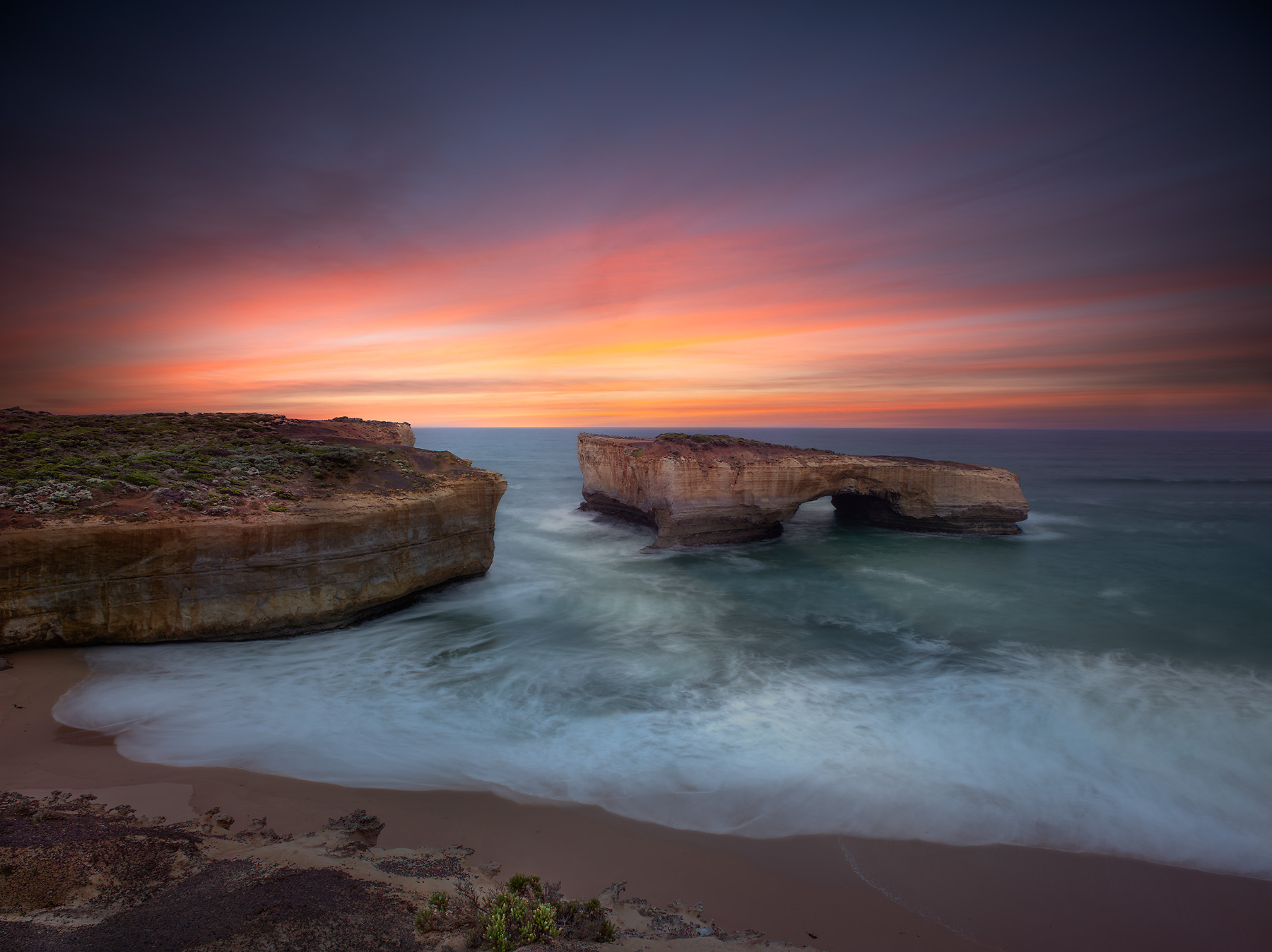 Island Arch. Australia. Landscape Photography by Alex Gubski